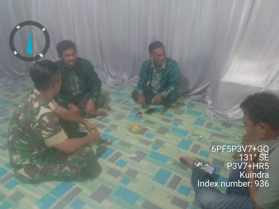 Rutin Komsos, Babinsa 04/Kuindra Dorong Nilai Pancasila dalam Kehidupan Bermasyarakat