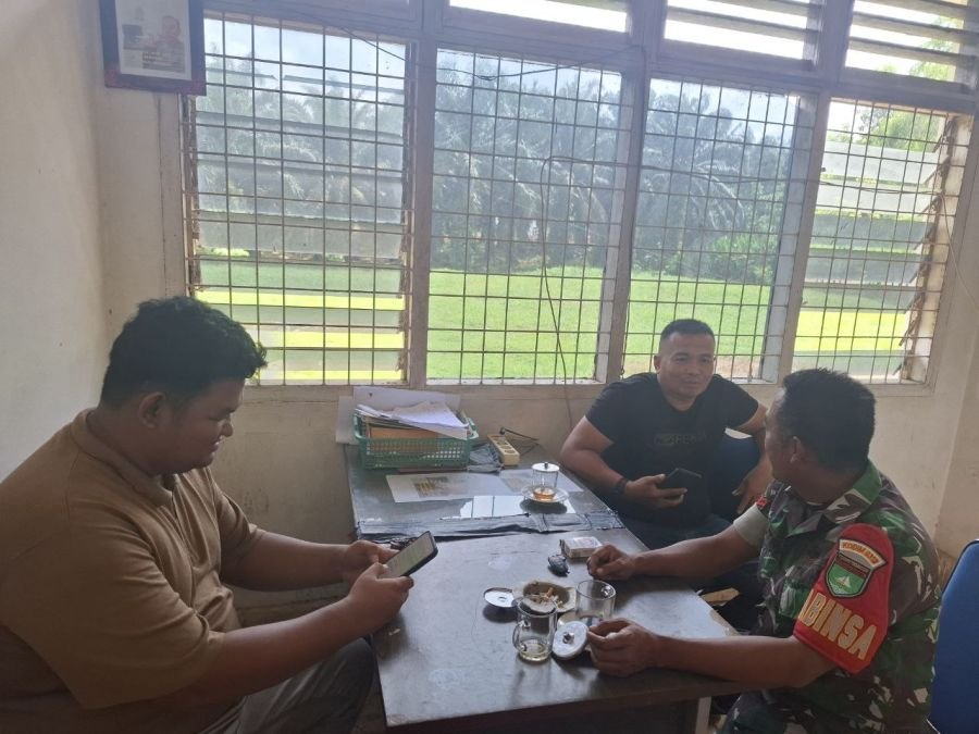 Sambangi Kampung Pancasila, Koptu Rahmadi Ajak Warga Tapung Jaya Rawat Gotong Royong dan Toleransi