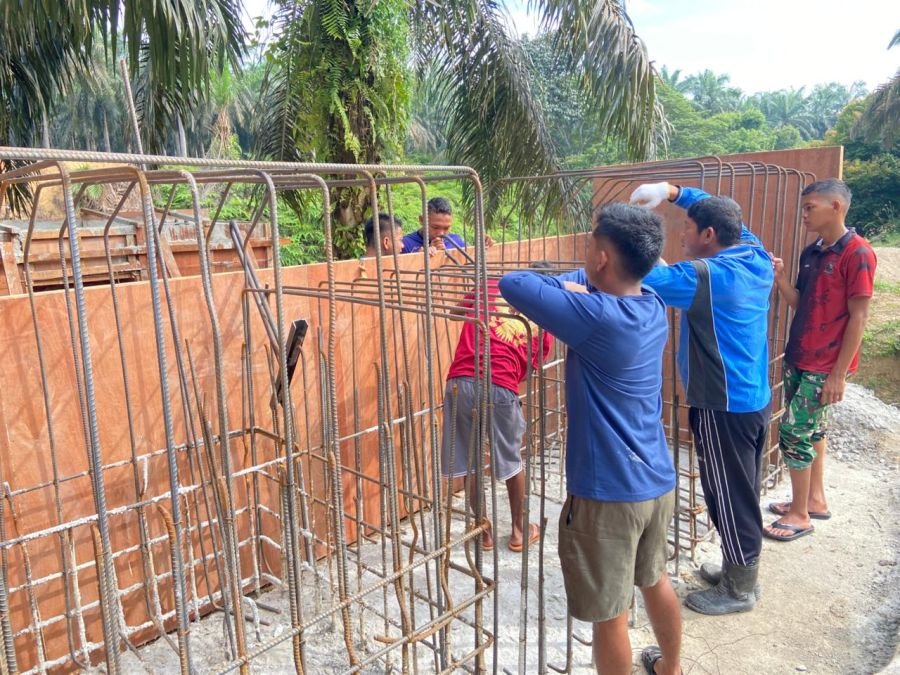 Satgas Garuda Kebut Pembuatan Mal Blok Angkur Jembatan Perintis