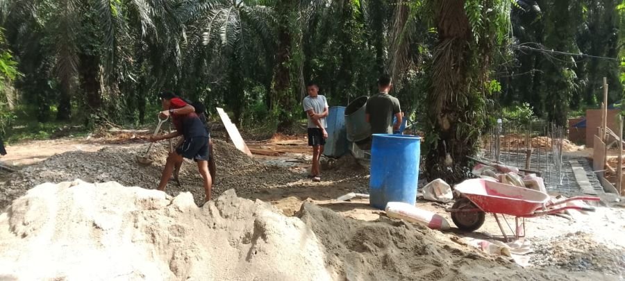 Satgas Kodim 0302/Inhu Kebut Cor Angkur Jembatan Garuda