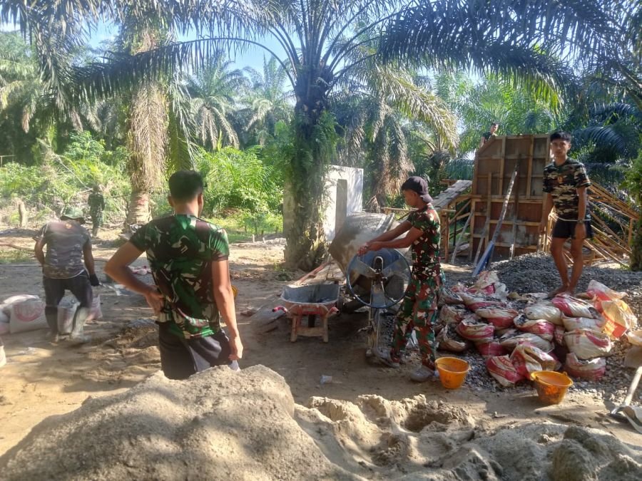 Satgas Kodim 0302/Inhu Kebut Pengecoran Angkur Jembatan Gantung Garuda III