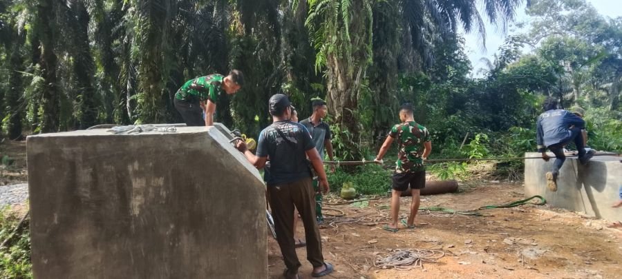 Satgas Kodim 0302/Inhu Pasang Sling Jembatan Garuda, Proyek Masuki Tahap Krusial