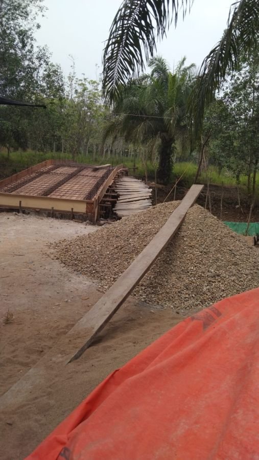 Satgas Kodim 0302/Inhu Percepat Pembangunan Jembatan Beton Tanjung Sari