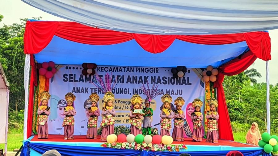 Semarak Hari Anak Nasional, Camat Pinggir Tekankan Pentingnya Perlindungan Generasi Penerus