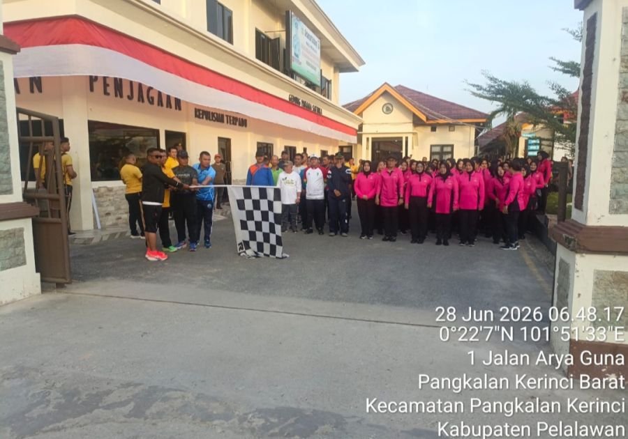 Semarak HUT Bhayangkara ke-80, TNI-Polri dan Pemda Gelar Olahraga Bersama di Pelalawan
