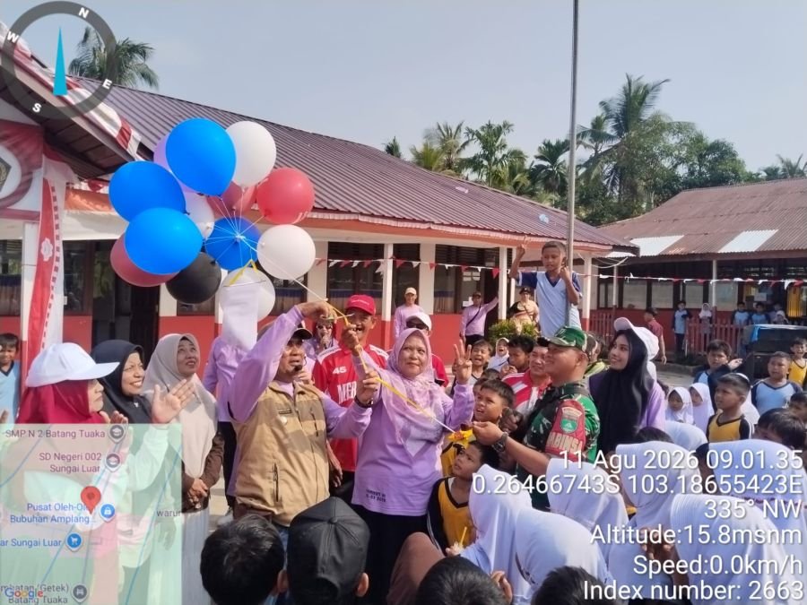 Semarak HUT ke-81 RI, Pelajar dan Masyarakat Meriahkan Perlombaan di Sungai Luar