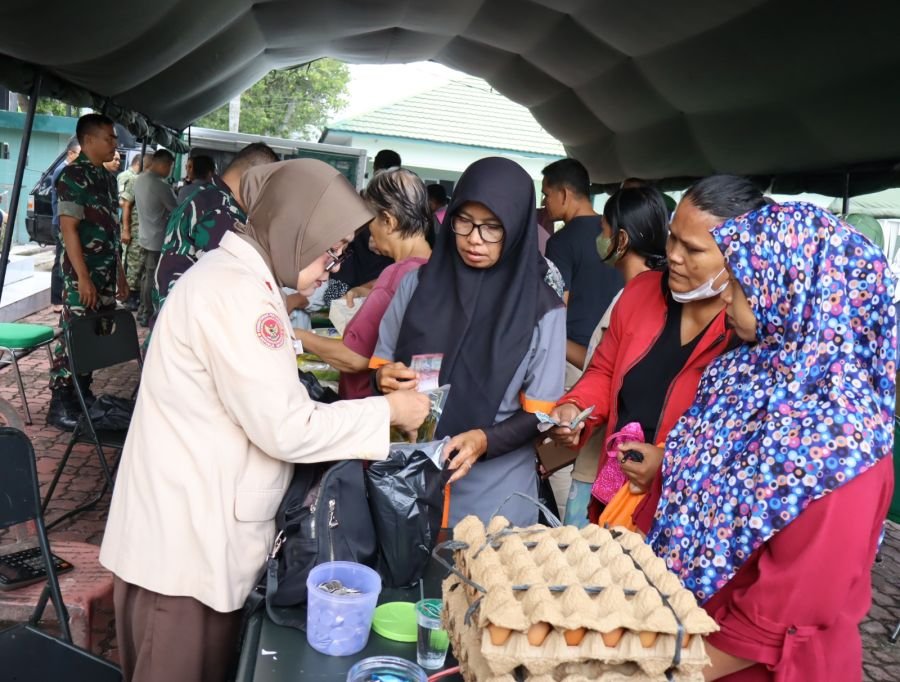 Semarak HUT Ke-81 TNI, Kodim 0301/Pekanbaru Hadirkan Bazar Murah untuk Masyarakat