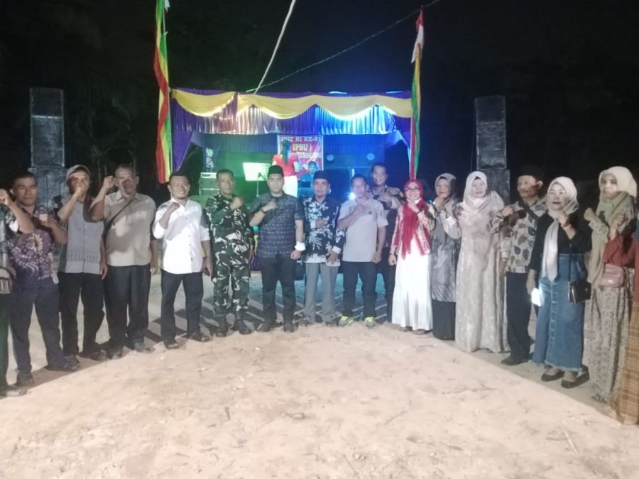 Semarak HUT RI ke-81, Babinsa Tuah Negeri Hadir di Tengah Kebersamaan Warga