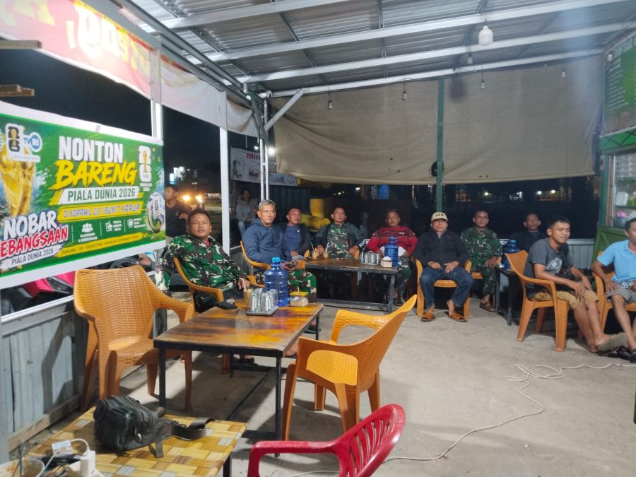 Semarak Piala Dunia 2026, Kodim 0320/Dumai Gelar Nobar Bersama Warga di Bukit Kapur