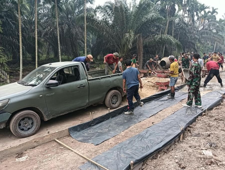 Semenisasi Jalan 44 Persen RTLH 40 Persen MCK 70 Persen, TMMD ke-130 Inhil On Progress