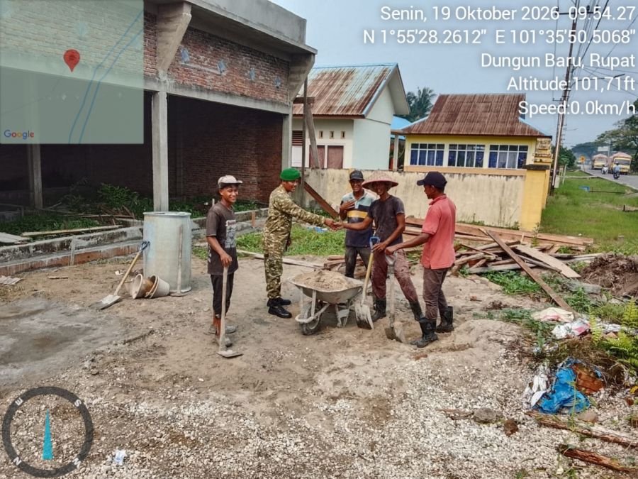 Sentuhan Humanis Babinsa Koramil 04/Rupat: Gelorakan Pancasila dan Jaga Kondusifitas Desa