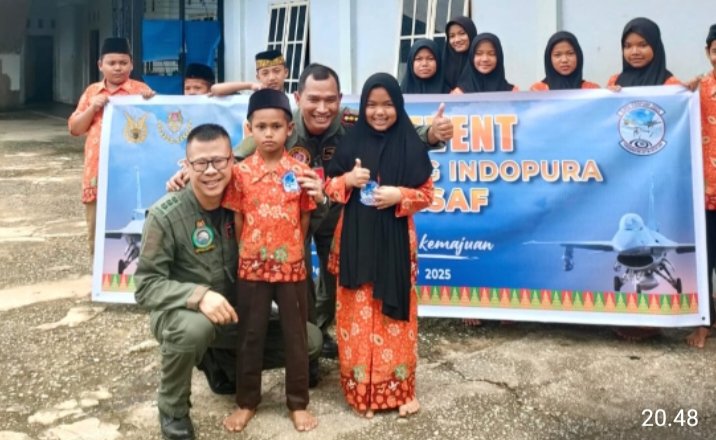 Sentuhan Kemanusiaan di Tengah Latma Elang Indopura XXIII/25