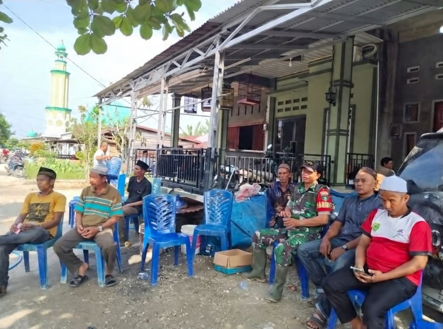 Serda Darmadi Komsos Bersama Warga Desa Pengalihan, Silaturahmi Terjaga