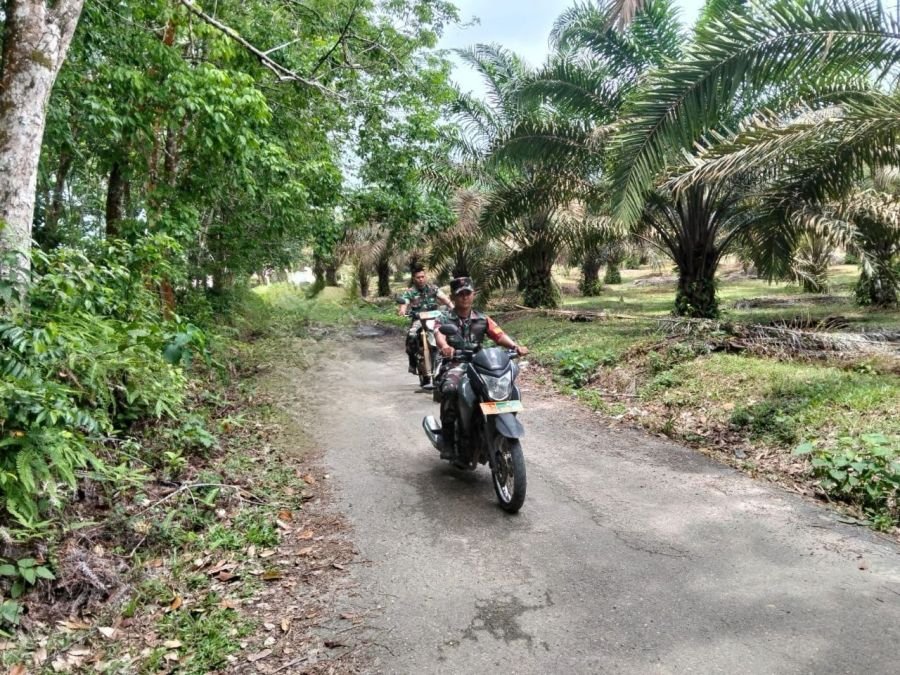 Serda Jama Anur Pimpin Patroli Karhutla, Cegah Kebakaran Hutan dan Lahan di Desa Kampung Baru Timur