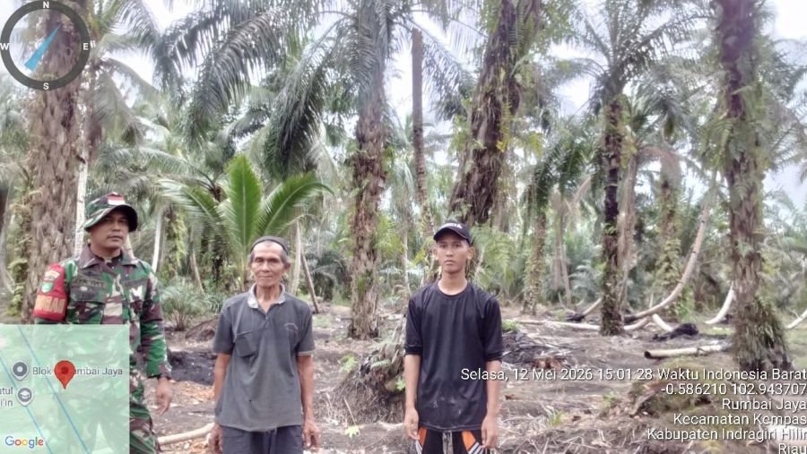 Serda Suirwansah Pimpin Patroli Tapal Batas Antisipasi Karhutla