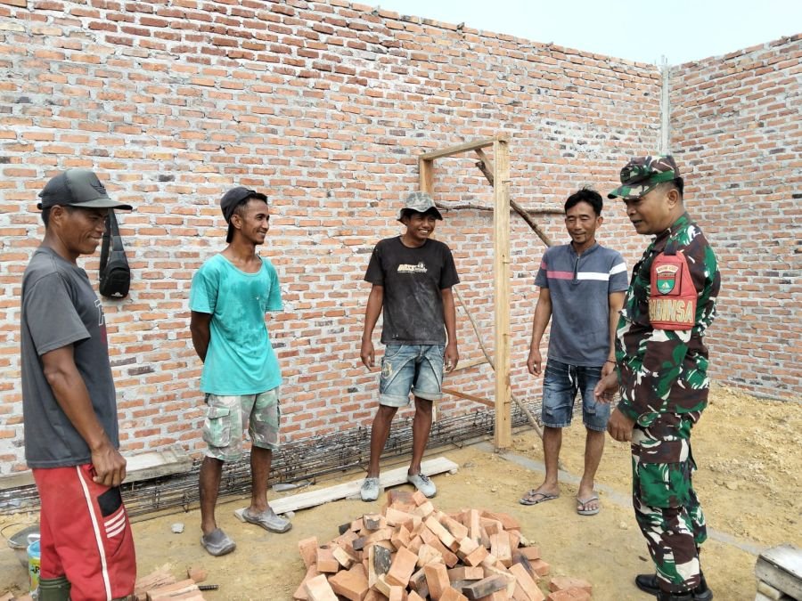SERDA ZULKARNAIN TANAMKAN NILAI PANCASILA DI DESA SIMPANG PADANG: KUNCI KERUKUNAN DAN PERSATUAN