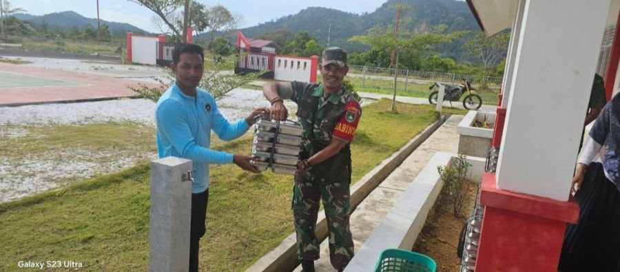 Serka Hendry Purwanto  personel Koramil 06/Serasan melaksanakan monitoring pelaksanaan Ma