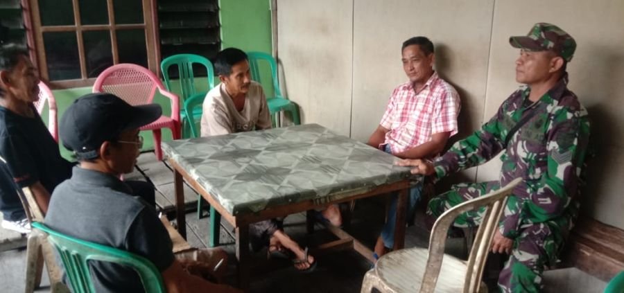 Serka Maihasan Komsos di Pasar Benteng, Serap Informasi dan Jaga Kamtibmas