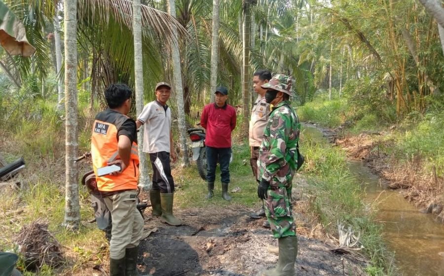Serka Maihasan Sisir Perbatasan Benteng, Sosialisasi Karhutla ke Warga Sungai Batang