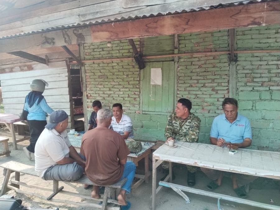 Serka Siwaidi Gelar Komsos Bersama Pemuda Desa Kebun Lado, Perkuat Sinergi Jaga Keamanan