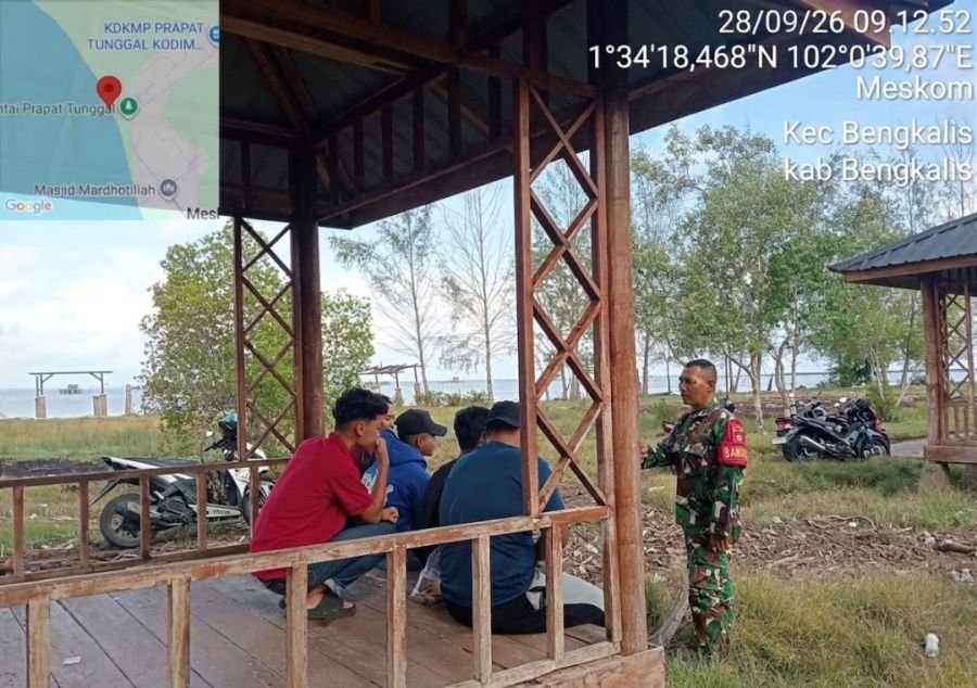 Serka Subarianto  Melaksanakan Komsos Kampung Pancasila ke warga desa Binaan