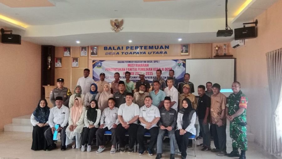 Serma Darwis Babinsa Toapaya Utara Hadiri Musyawarah Pembentukan Panitia Pemilihan Kepala Desa Perio