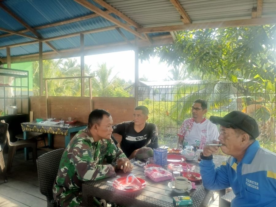 Serma Sugianto Ajak Warga Kelurahan Pelangiran Kompak Semarakkan Sambut HUT RI ke-81