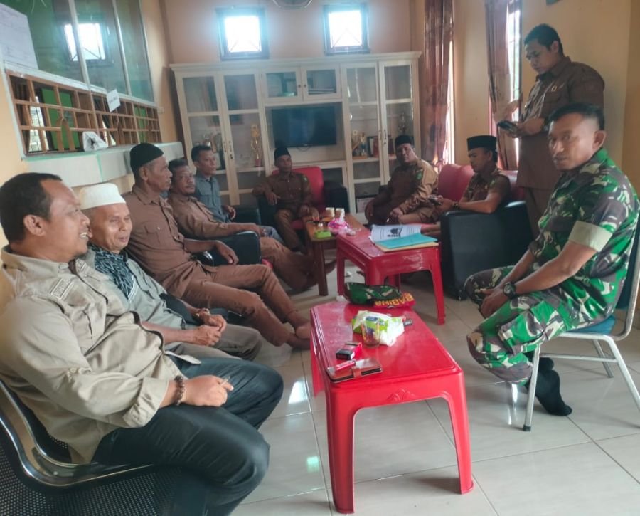 Sertu Beni Manopo Dorong Sinergi Warga di Pangkalan Pinang