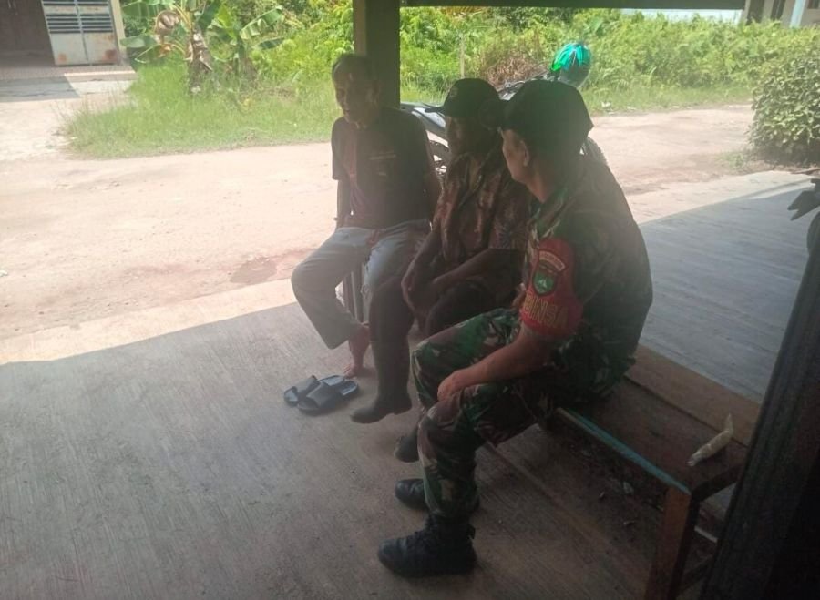 Sertu Deni Sutrisno Babinsa 01/Tembilahan Perkuat Kemanunggalan TNI Bersama Warga Binaan