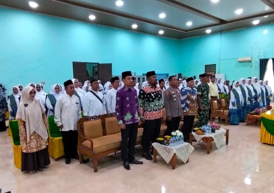 Sertu Deni Sutrisno Babinsa 01/Tembilahan Hadiri Pelantikan Pengurus BKMT di Gedung Darma Wanita