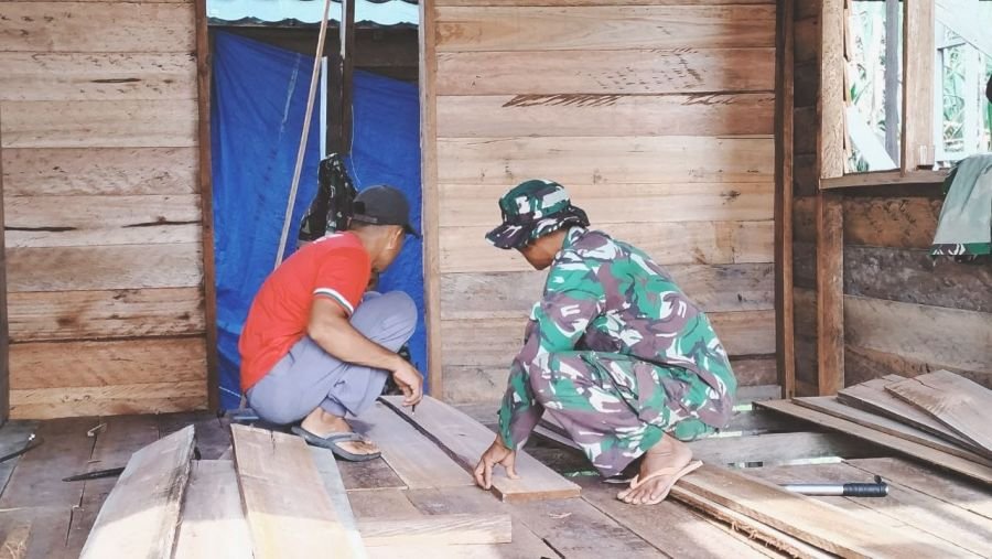 Siap Dihuni Dalam Waktu Dekat, Pembangunan RTLH Ibu Timah Dalam TMMD ke-129 Kodim 0313/KPR Capai Pro