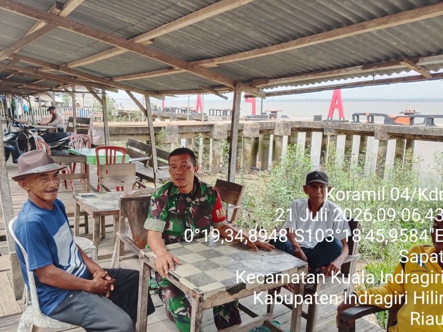 Silaturahmi Terjaga, Babinsa 04/Kuindra Rutin Komsos Dengan Masyarakat Sapat
