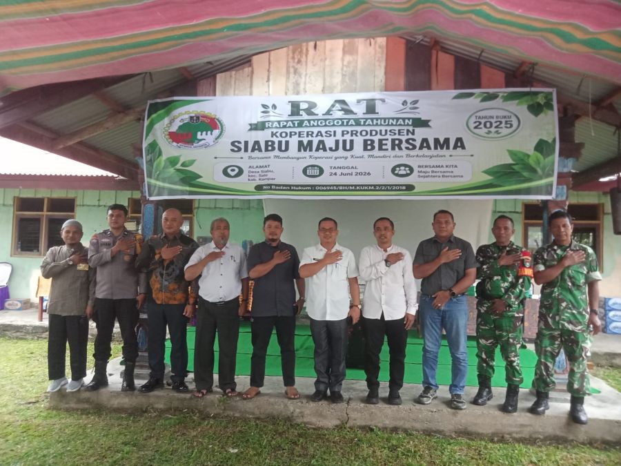 Sinergi dengan Warga, Babinsa Koramil 01/Bangkinang Hadiri RAT Koperasi Produsen Siabu Maju Bersama