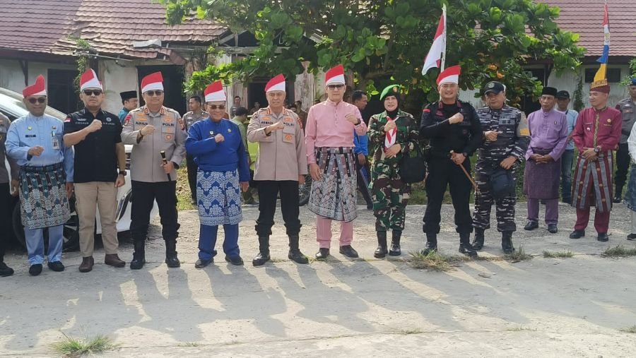 Sinergi Instansi, Ekspedisi Merah Putih Presisi dan Penanaman Mangrove Sukses Digelar di Sinaboi