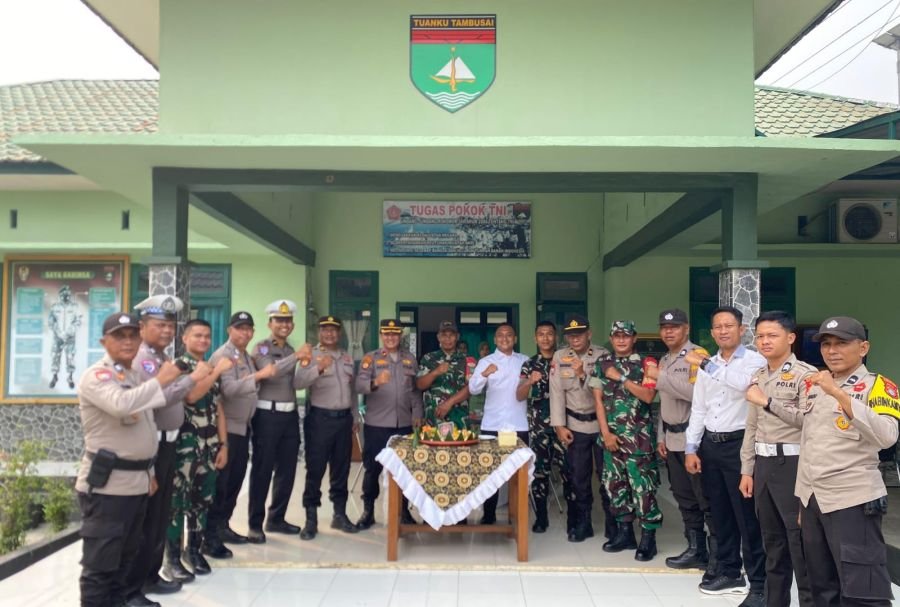 Sinergi Kuat, Forkopimcam Kemuning Ucapkan HUT TNI ke-81 di Koramil 09/Kemuning