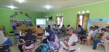 Sinergi Membangun Desa,Babinsa Koramil 16/TPG Hadiri Musdes Muktisari Dorong Perencanaan Aspiratif
