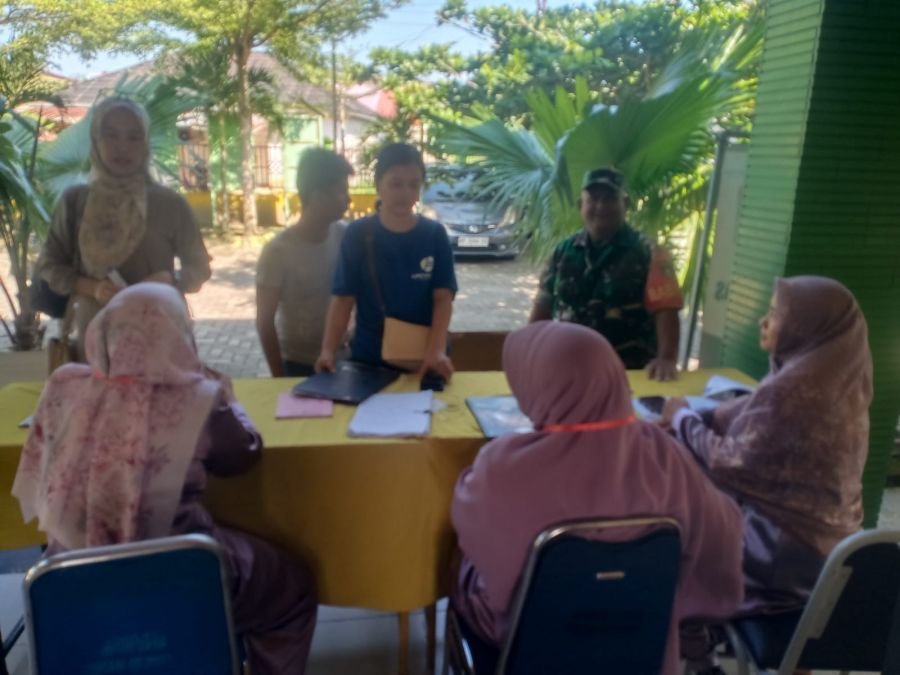 Sinergi TNI dan Sekolah, Babinsa Monitoring Pelaksanaan SPMB di SMAN 15 Pekanbaru