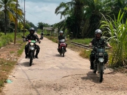 Sisir Area Rawan, Danpok 4 Koramil 01/Bangko Pastikan Wilayah Sinaboi Bebas Titik Api
