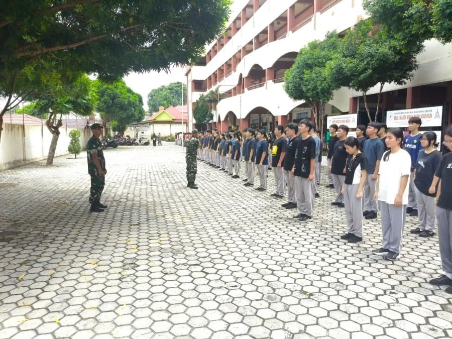 Siswa Siswi Maha Bodhi Digembleng Babinsa Perkuat Karakter Pelajar Lewat Latihan PBB