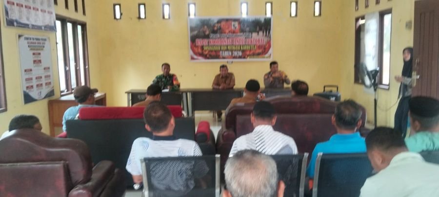 Sosialisasi Karhutla dan Kamtibmas, Babinsa Perkuat Kesiapsiagaan Warga Sorek Satu