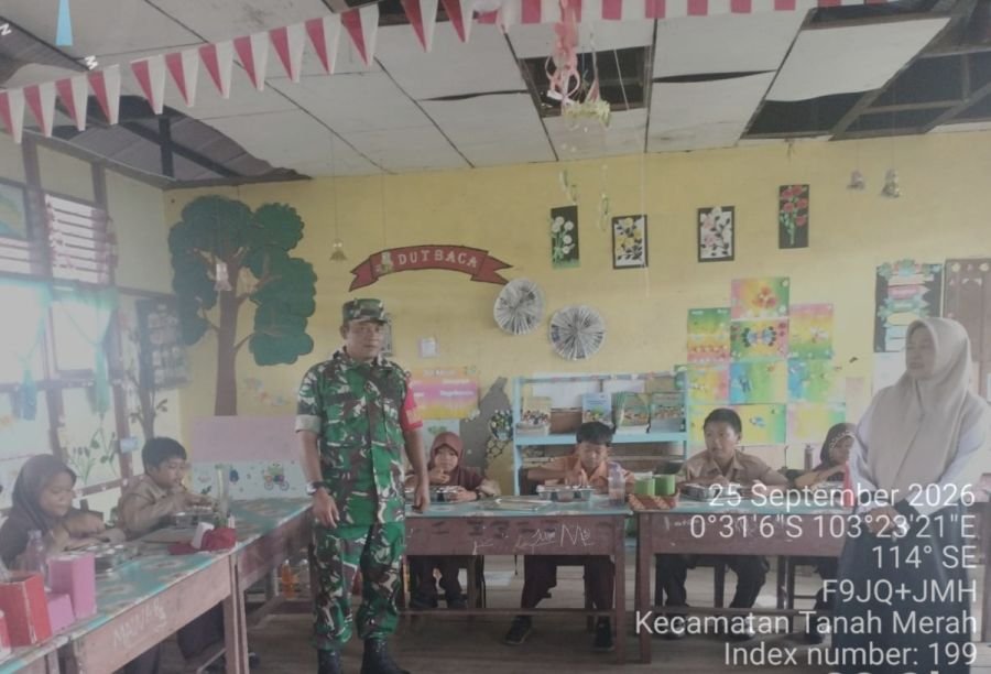 Sukses Salurkan 1.988 Porsi Makanan Bergizi, Koramil 02/TM Kawal Program SPPG di Tanah Merah