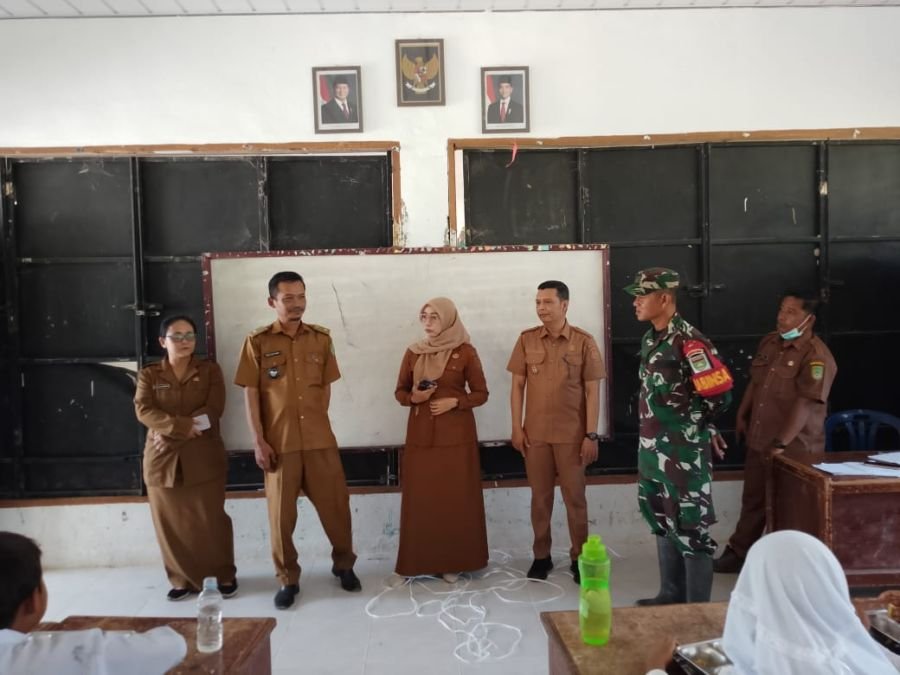 Sukseskan MBG, Lintas Sektor Pekaitan Tinjau SDN 008 Suak Temenggung