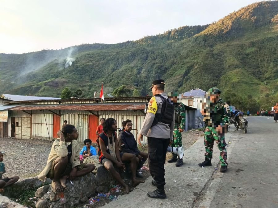 Sweeping Gabungan Jelang HUT ke-81 Kemerdekaan RI di Kota Mulia