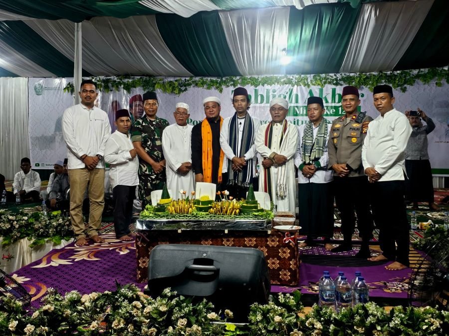 Danramil 03/Minas Hadiri Tabligh Akbar UAS di Milad ke-12 Ponpes Baiturrahman