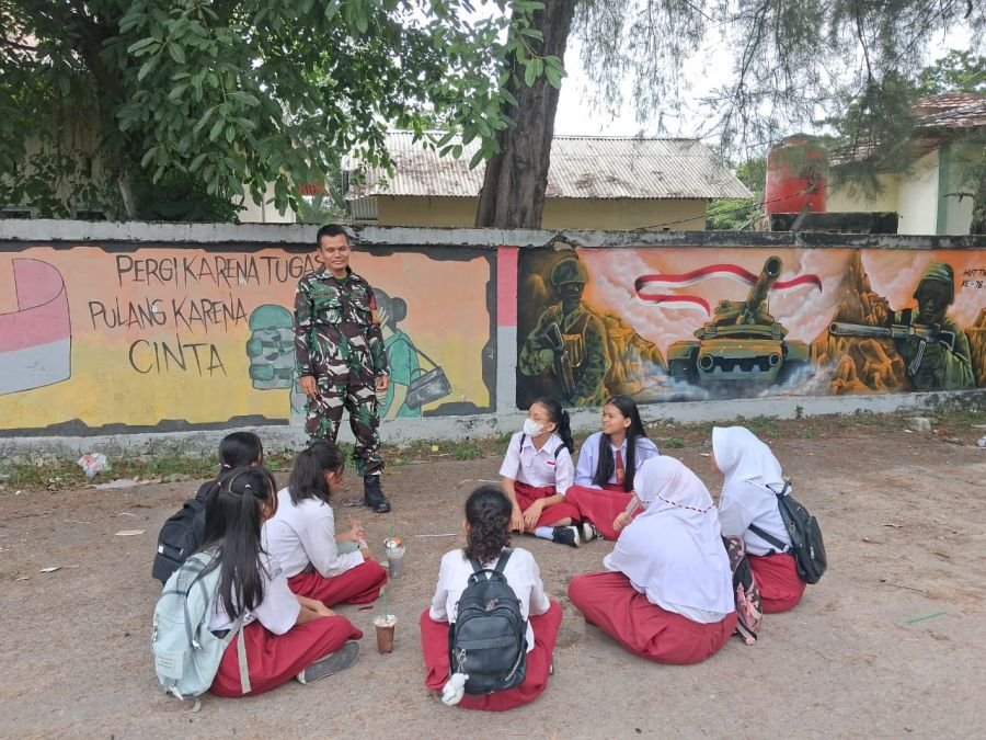 Tanamkan Jiwa Kebangsaan Sejak Dini, Serka SDG Barus Sosialisasikan Pancasila Kepada Siswa SD