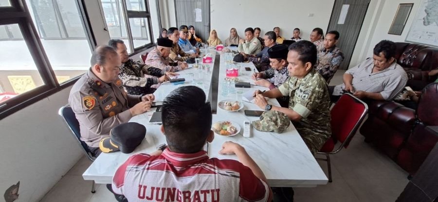 Tanggulangi Kenakalan Remaja dan Risiko HIV, Koramil 08/TDN dan Polsek Ujungbatu Dorong Aksi Nyata