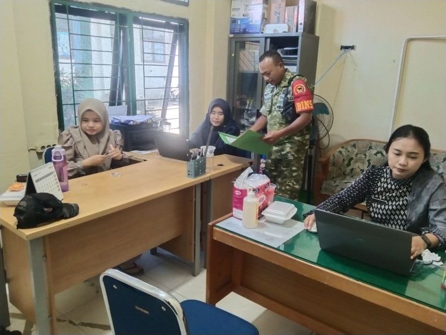 Targetkan Bebas Stunting, Babinsa Koramil 08/TDN Perkuat Koordinasi dengan Puskesmas Ujungbatu