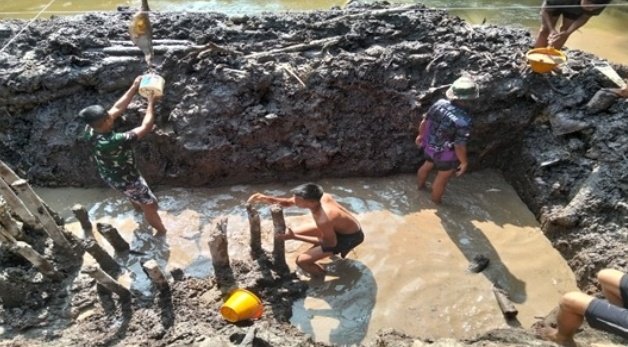 Tiga Lokasi, Satu Semangat: Gotong Royong Bangun Jembatan Garuda