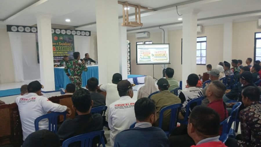 Tim Mabes TNI Sosialisasi Bahaya Karhutla di Kecamatan Pulau Burung