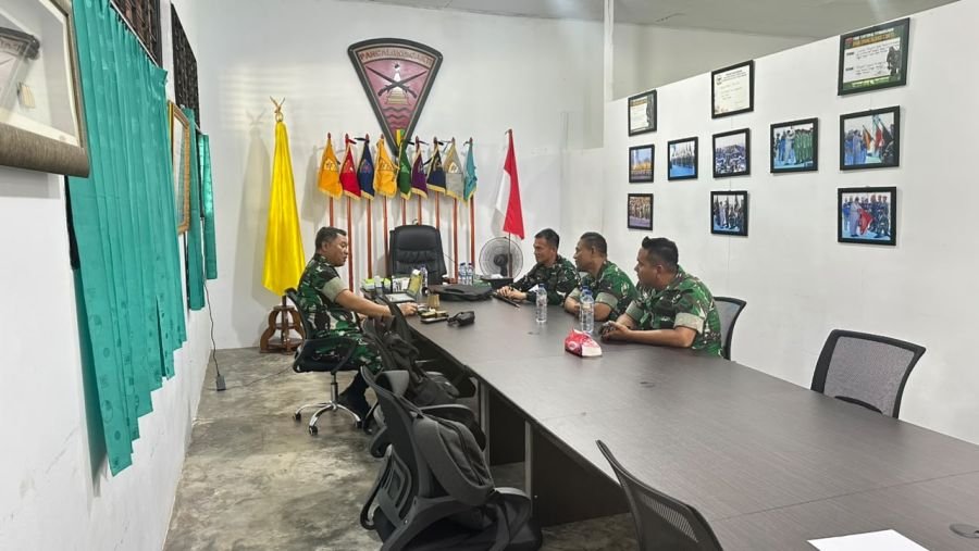 Tim Pengawasan Fungsi Teknis Pussenif Tinjau Yonif TP 898/Pancalang Cakti